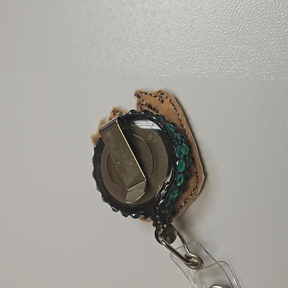 Groot badge holder - Picture 4 of 5